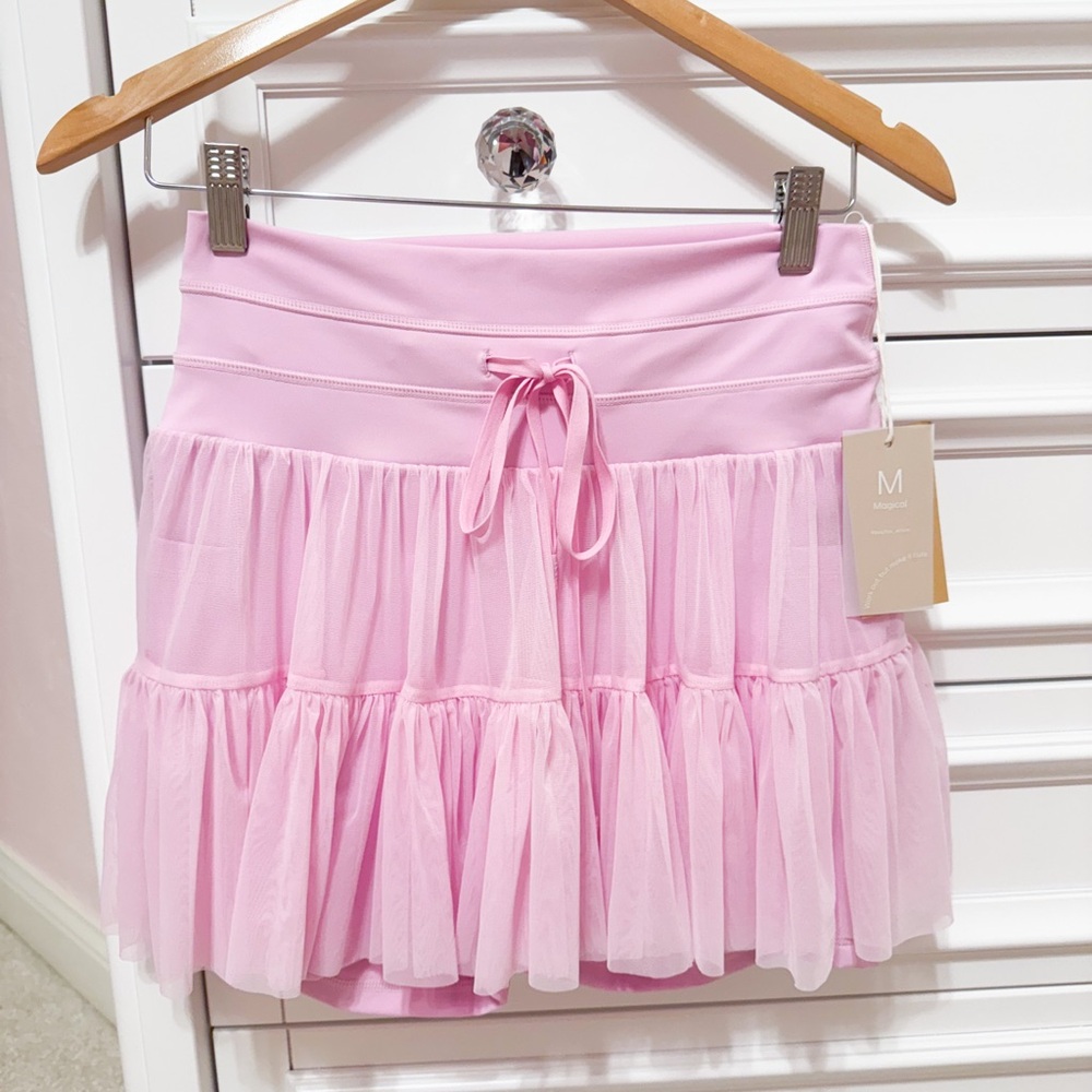 NWT Popflex Pirouette Skort size Medium in color Bubblegum